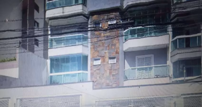 Apartamento locação/venda maravilhoso quintal com churrasqueira 2 gars.