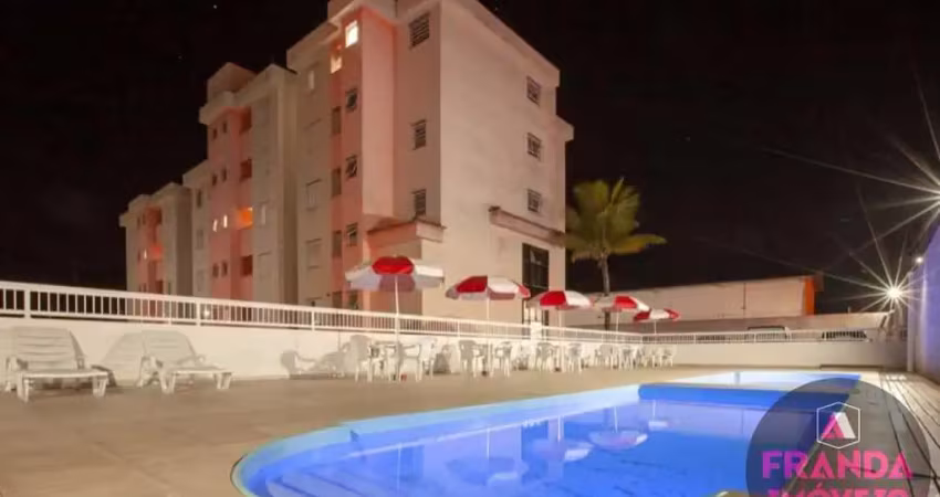 Apartamento à Venda no Bairro Ipiranguinha em Ubatuba-SP