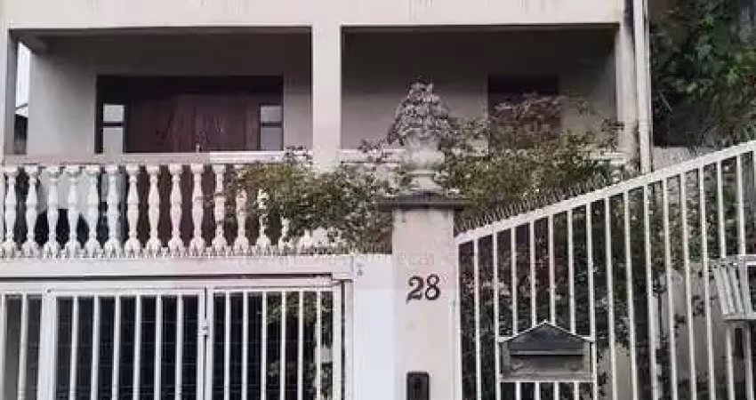 Casa para venda, suíssa, 4 dormitórios, 1 suíte, 4 banheiros, 4 vagas