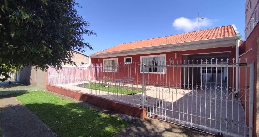 Casa com 3 quartos no bairro Afonso Pena Conj. Urano  São Jose dos Pinhais PR.