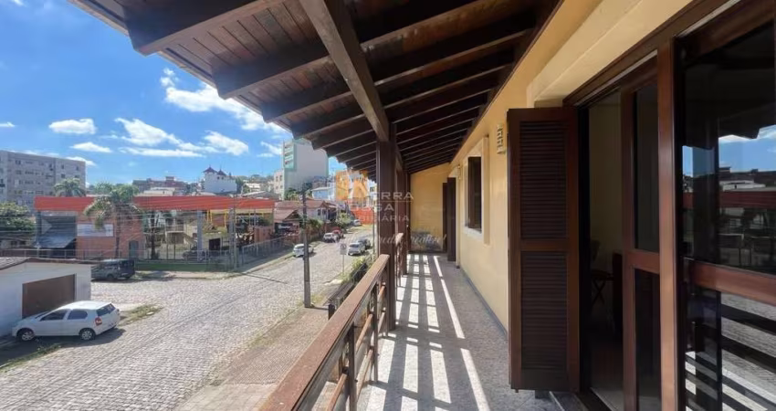 Casa com 6 quartos à venda na Padre Mauro Pini, 80, Floresta, Caxias do Sul