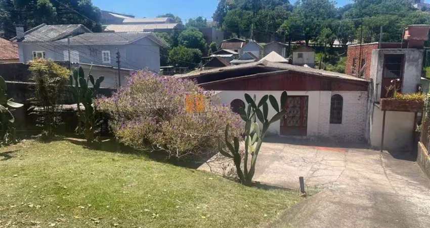 Casa 03 dormitórios, bairro sagrada família em caxias do sul - rs