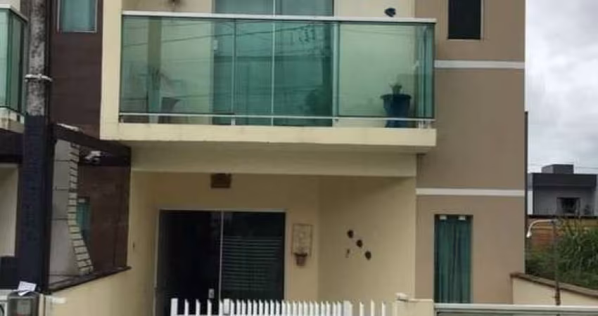 Sobrado   à venda - Itacolomi - Balneário Piçarras/SC