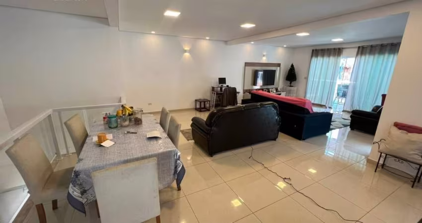 CASA TÉRREA NO PQ. DOS PRÍNCIPES C/ 3 DORMS; 1 SUÍTE, 4 VGS., PISCINA. FL23