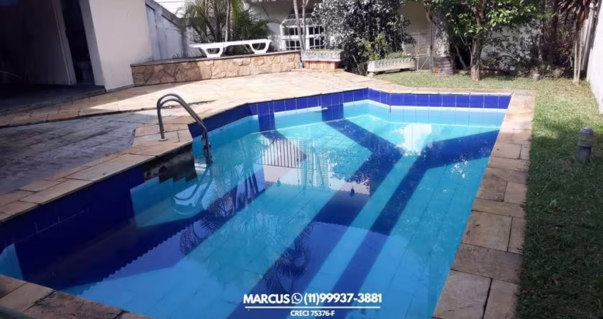 PQ. DOS PRÍNCIPES CASA COM 5 DORMS; SUÍTES, 4 VGS., PISCINA. FL23