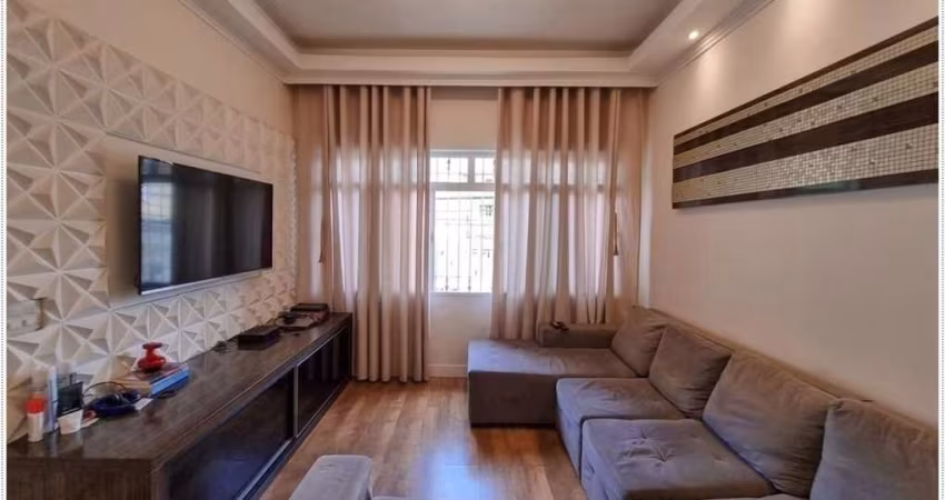 IMPECAVEL CASA TERREA - 2 SUITES (CLOSET) COM 2 VAGAS- FL52