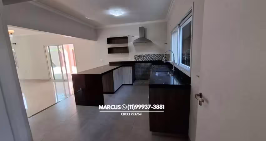GRANJA VIANNA CASA EM COND. FECHADO C/ 4 SUÍTES, 8 VGS., PISCINA. FL23