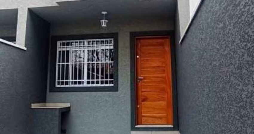 Sobrado 1 suíte com vaga de garagem FL14