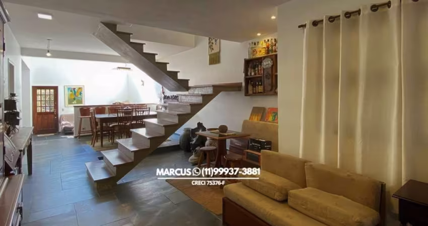 Casa no São Paulo II em cond. fechado c/ 4 dorms; 2 suítes, 6 vagas de garagem. FL23