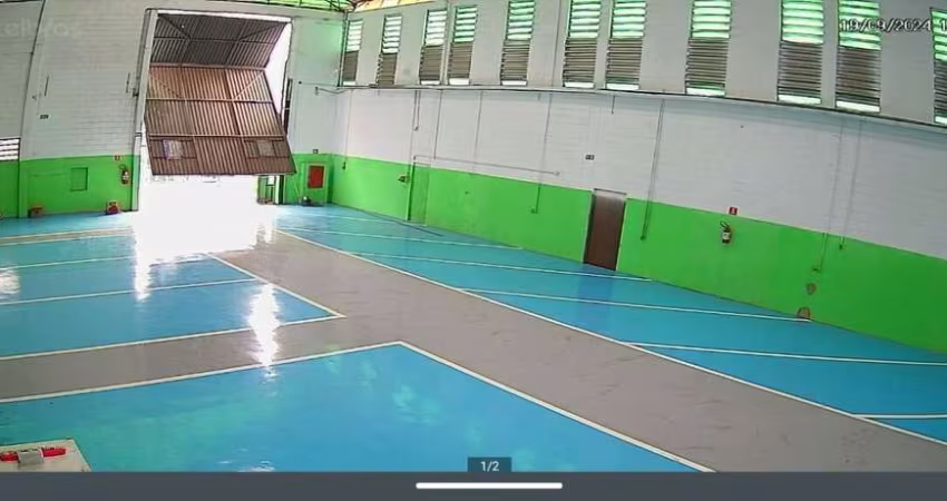 GALPÃO COM 4000 M2, PÉ DIREITO 10 M FL26