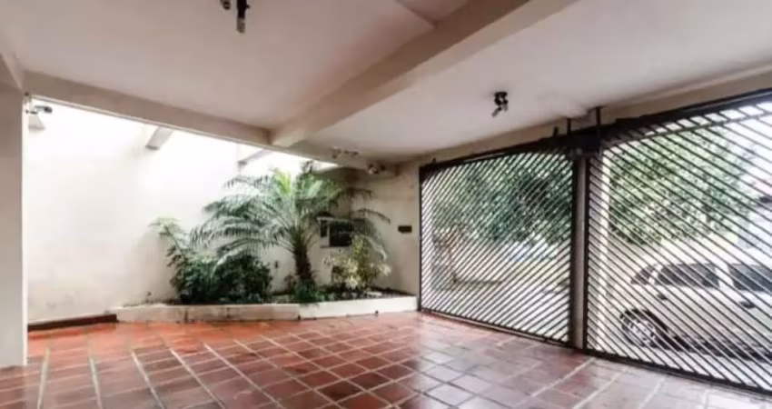 Casa em condomínio fechado com 4 quartos à venda na Rua Geremia Lunardelli, 300, Jardim Peri Peri, São Paulo