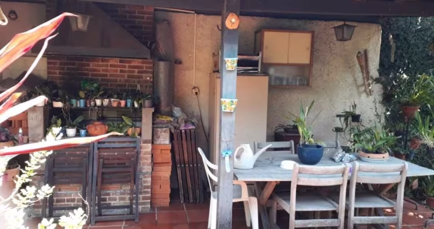 Vendo casa Térrea proximo 800 metros do Metrô Butantã, 3 dorms - FL22
