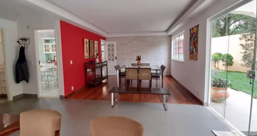 Vendo Sobrado em condomínio,  4 dorms, 2 suites, 4 vagas, churrasqueira, lazer completo - FL22