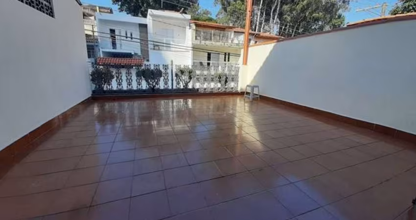 Vendo sobrado,  3 dorms, 1 suite, 2 vagas, quintal - FL22