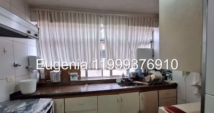 Sobrado Peri Peri: 220 metros, 3 dormitórios, 4 vagas