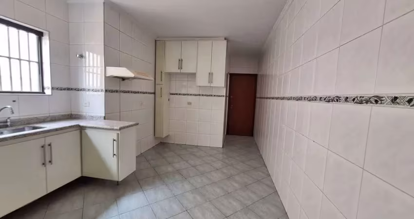 Sobrado jardim peri peri: 210 metros, 4 dormitórios, 3 vagas