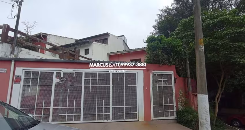 Sobrado no Butantã em cond. fechado com 3 Suítes, 3 vagas de garagem. FL23