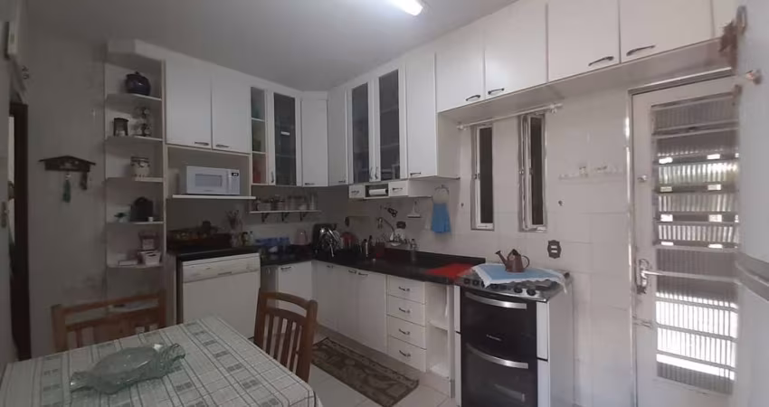 CASA Conjunto Butantã 300m² 4 dorms 2 suítes 3 vagas FL15