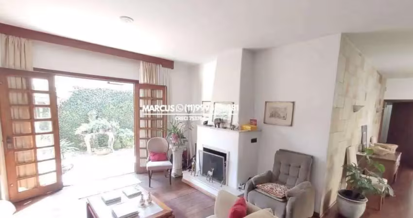 Casa Térrea Alto de Pinheiros: 4 dormitórios sendo 3 suites, 3 vagas. FL23