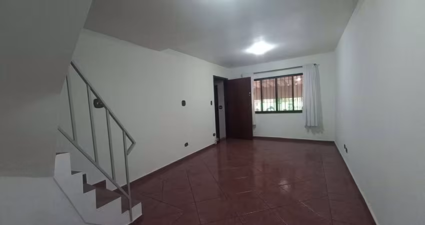 SOBRADO 3 DORMS, 2 VGS NO JARDIM iVANA           FL21