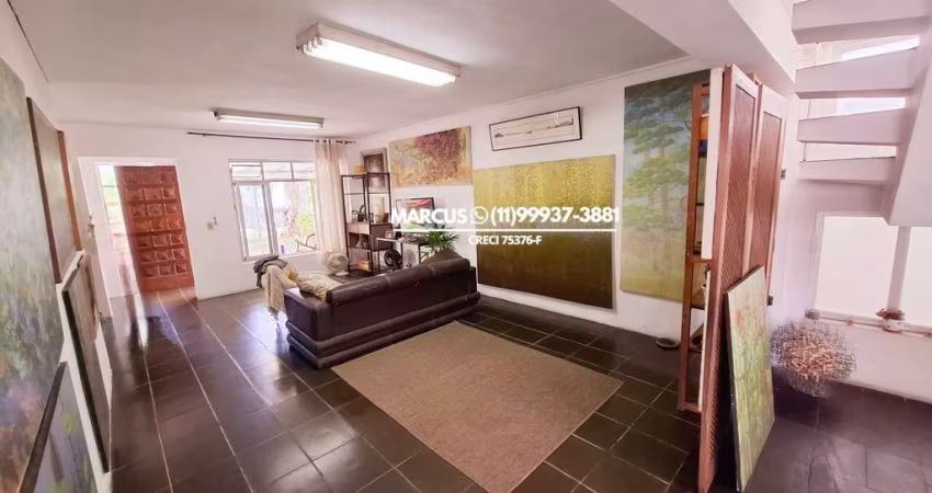Casa Espetacular no Jd. Peri Peri  417m², 3 Dorms + Edícula + Piscina e 5 Vagas! FL23