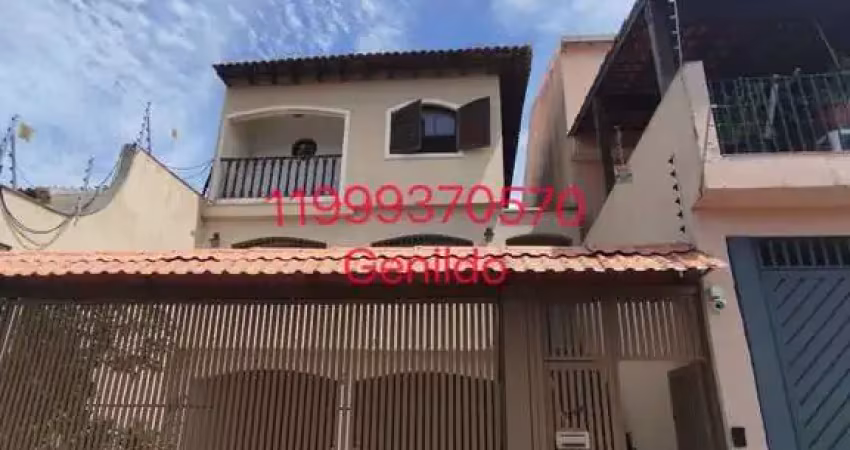Sobrado 4 vagas 3 quartos sendo 1 suite com sacada armários planejados fácil acesso ao metro  fl55