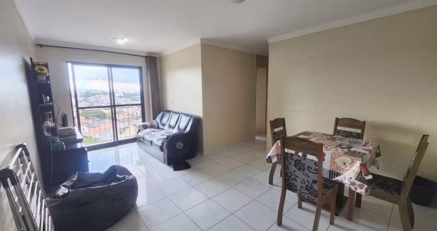 Apartamento 3 Quartos e 1 banheiro à Venda, 64m² FL15