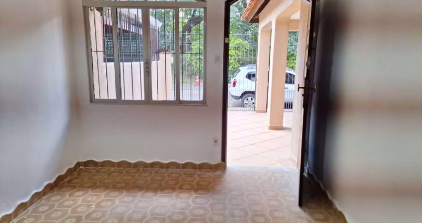 Casa térrea bem localizada FL41