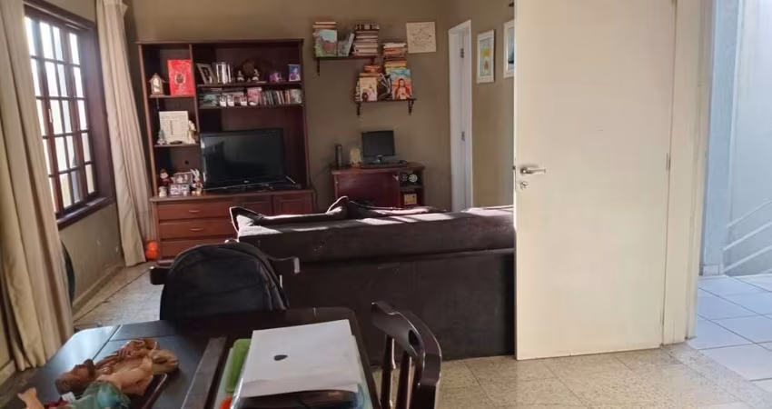 Sobrado em condomínio fechado de 200m² no Jardim Ester - FL28