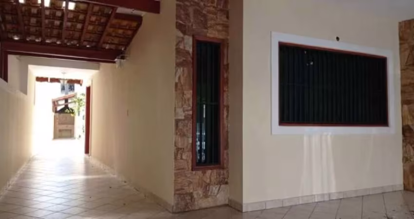 CASA 4 Quartos à venda, 210m² - Jardim Peri-Peri FL15