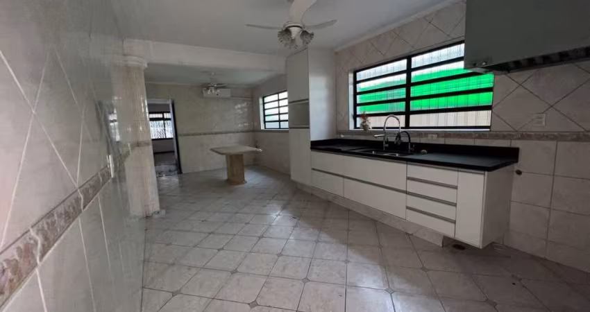 VENDO SOBRADO  FL- 42