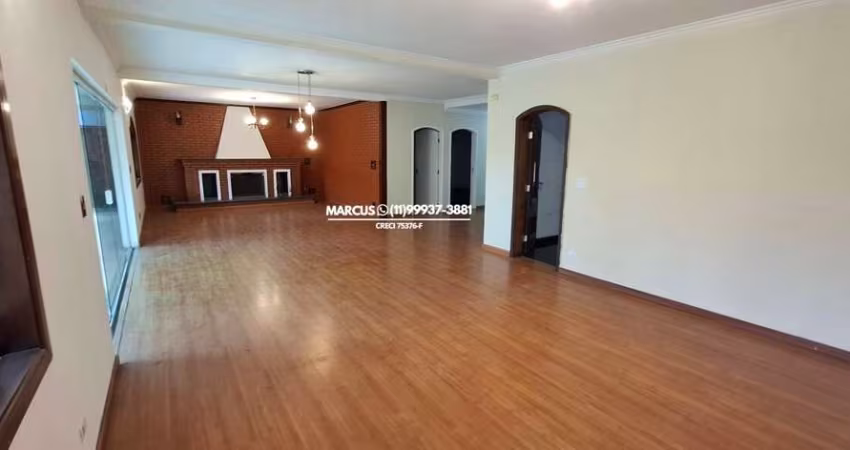 Casa no Pq. dos Príncipes com 5 suítes, piscina, churrasqueira, lareira, 4 vagas cobertas. FL23