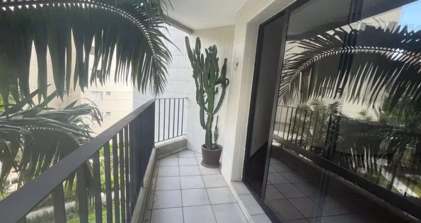Apartamento alugar no Morumbi - 3 dormitórios. FL56