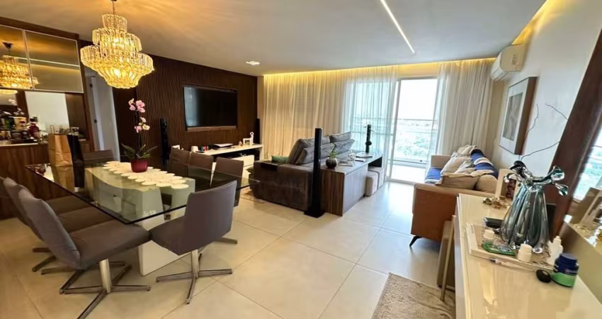 Apartamento 234m2 Cidade São Francisco,3 suítes,3 vagas,piscina.FL13
