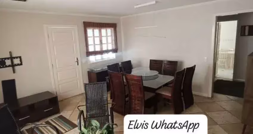 SOBRADO MOBILIADO COM AREA VERDE FL 31