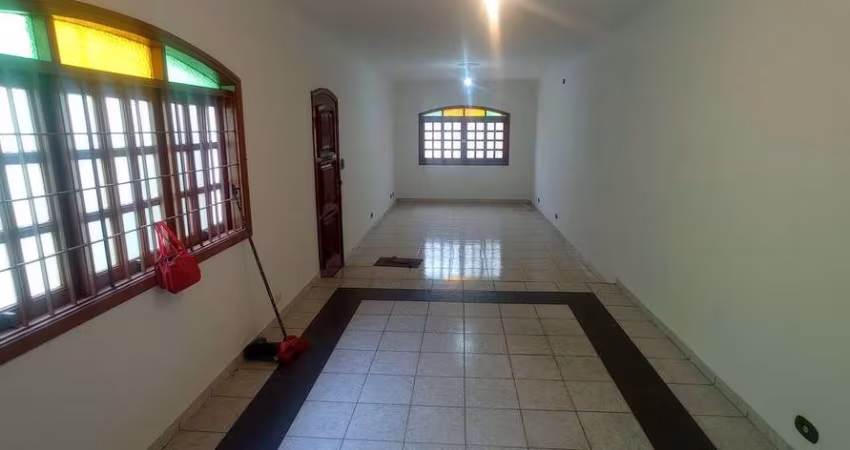 Casa 125m², 3 Quartos 3 Suítes, 3 Vagas- Jardim Jussara FL15