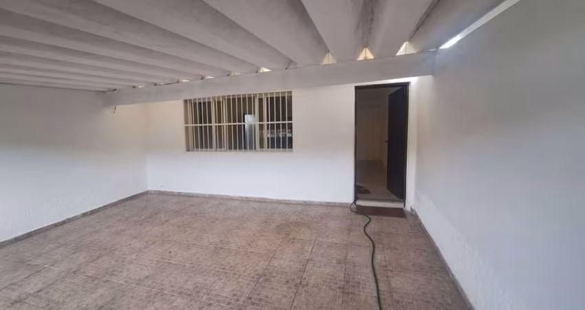 CASA 3 QUARTOS COM QUINTAL NO BUTANTÃ FL48