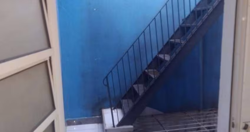 Casa para Alugar Vila Gomes, com 3 Quartos para Alugar, 150m² por R$ 3.400/Mês - FL59