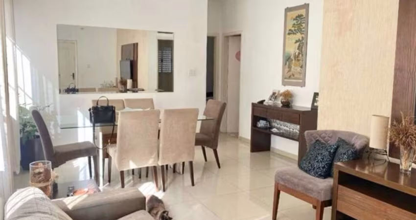 Casa Térrea perto da USP ? 250m² de Terreno, 3 Dormitórios e 3 Vagas! FL12