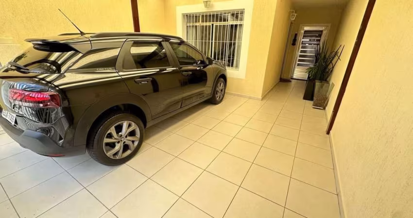 Casa 120m2 no Jardim Rizo 2 Quartos 2 banheiros 2 vagas FL13