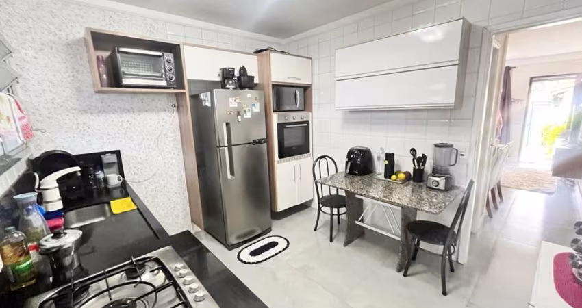 Casa de Condomínio para alugar com 2 quartos - Jardim Cambara - FL63
