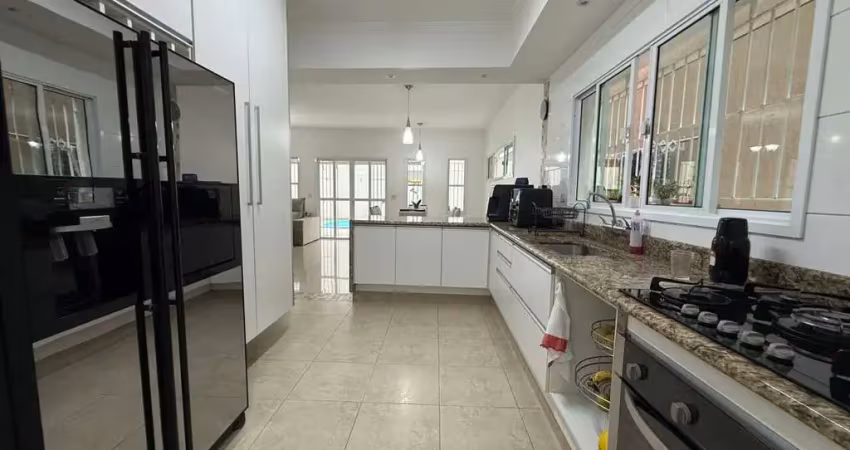 Sobrado Adalgisa , 3 dormitórios, 3 suítes , 3 vaga , com piscina.fl58