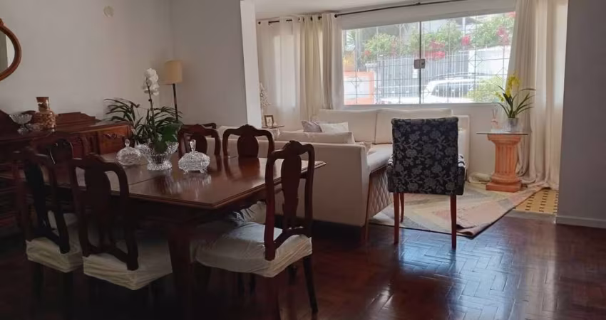 Casa Térrea de 200m² na Cidade dos Bandeirantes - Conforto e Lazer, FL28