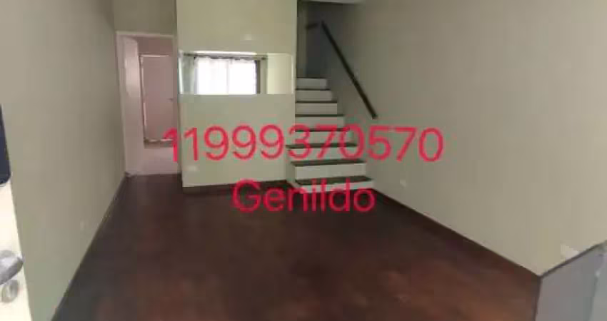 Casa com 2 quartos 1 vaga quintal fechadura  eletrônica aquecedor a gaz fácil acesso ao metro fl55