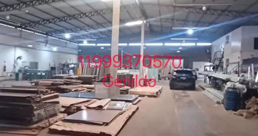 GALPÃO COM 1372M2 PE DIREITO 7M A 1 KM DO RODOANEL FÁCIL ACESSO AO METRO FL55