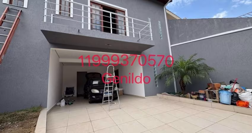 CASA COM 3 QUARTOS 3 2 SUITES MEZANINO QUINTAL ESCRITÓRIO FÁCIL ACESSO AO METRO FL55