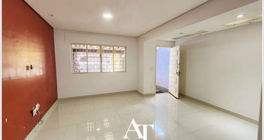 OPORTUNIDADE - CASA TÉRREA VILA MORSE - 2 DORMITORIOS (2 SUITES) COM 2 VAGAS