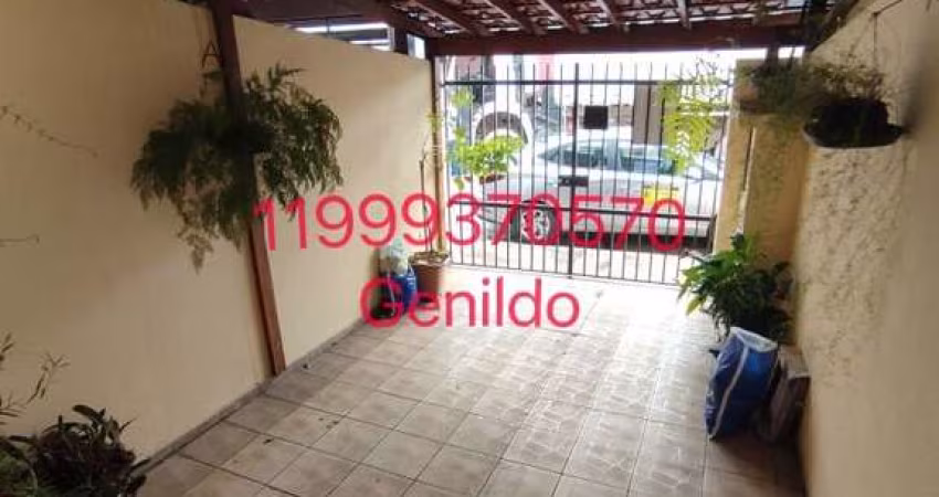 CASA  RUA SEM SAÍDA 2 QUARTOS 1 VAGA QUINTAL FACIL ACESSO AO METRO ACEITA PET FL55