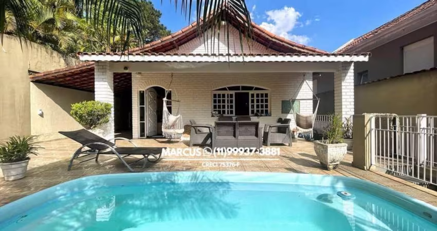 Casa Térrea Reformada na Vila Diva ? 3 Dorms, Piscina e Espaço Gourmet. FL23