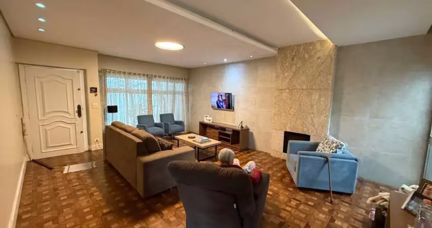 Casa térrea , 3 quartos, 2 suítes , 2 vaga , ótima localização.fl58